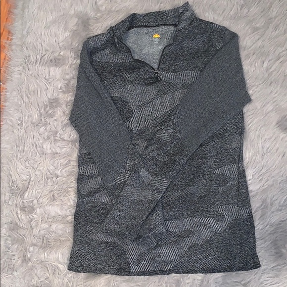 C&C California Camo mesh pullover - Picture 3 of 7